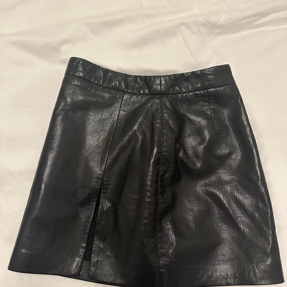 Wilfred Vegan Leather Mini Skirt